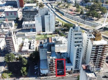 Terreno · 296ha · Lote Para Desarrollista - a Media Cuadra Costanera