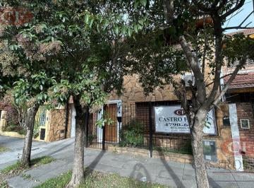 Casa · 195m² · 7 Ambientes · 1 Cochera · Casa Bien Ubicada en Martinez - Yapeyu Al 700 en Venta