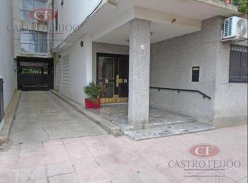 Departamento · 52m² · 3 Ambientes · 1 Cochera · Wineberg Al 2700 - Muy Lindo Tres Ambientes con Cochera a Una Cuadra de La Plaza - Venta