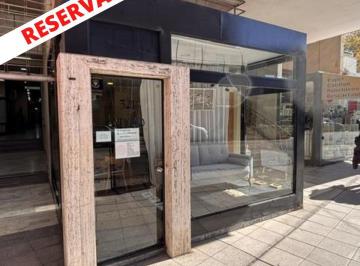Local comercial · 28m² · Local en Lomas de Zamora
