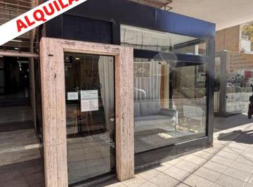 Local comercial · 28m² · Local en Lomas de Zamora