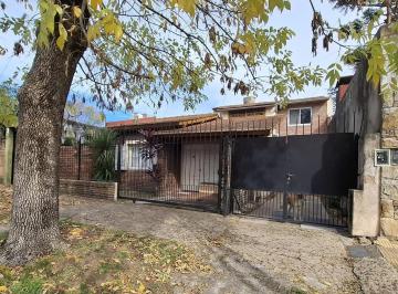 Casa · 137m² · 4 Ambientes · Vta Casa en Temperley con Financiacion Propietaria