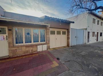 Casa de 7 ambientes, San Rafael · Casa con Departamento Independiente en Segovia