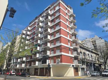 Departamento · 49m² · 3 Ambientes · 1 Cochera · Venta 3 Amb Apto Credito Todo Luz Balcon Cochera