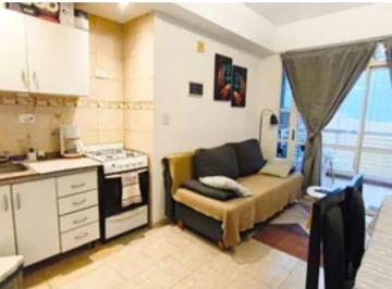 Departamento de 2 ambientes, Velez Sarsfield · Depto. Inpecable, 2 Ambientes, Excelente Estado, Sobre Av Rivadavia
