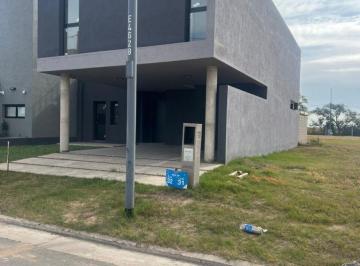 Casa de 4 ambientes, Córdoba · Dúplex en Venta Cuestas de Manantiales