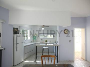 PH · 79m² · 3 Ambientes · PH en Venta en La Plata Tolosa