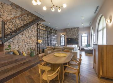 Casa · 420m² · 8 Ambientes · 4 Cocheras · Casa en Venta en Chacras de La Reserva