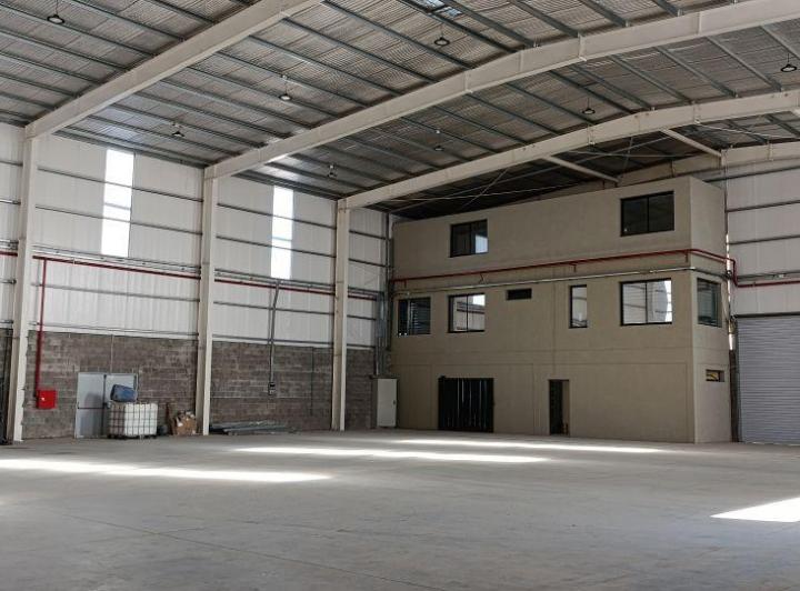 Depósito · 900m²