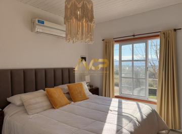 Casa · 503m² · 4 Ambientes · 4 Cocheras · Casa en Venta en Empalme a Tanti