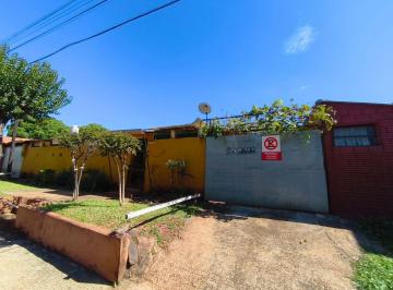 ARQ-ARQ-513_2 · Propiedad en Venta P/ Vivir de Rentas