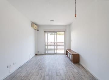 Departamento · 52m² · 3 Ambientes · Alquiler Departamento 3 Ambientes Flores Balcon