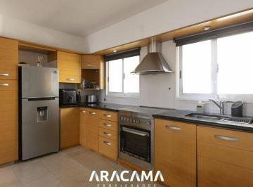 Departamento de 4 ambientes, Esteban Echeverría · Departamento en Venta en Monte Grande