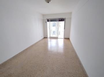 BER-BER-16416_2 · ¡1 Ambiente con Balcon Super Luminoso en Caballito!