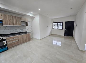Departamento · 60m² · 3 Ambientes · 1 Cochera · Departamento Venta 3 Amb Patio Coch Los Polvorines