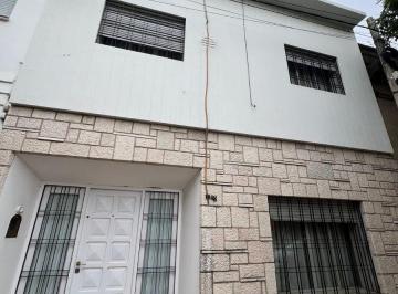 Casa de 5 ambientes, Córdoba · Casa de Tres Dorm. y Terraza en Alta Córdoba