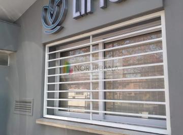 Local comercial · 1m² · 4 Ambientes · Local Apto Consultorio