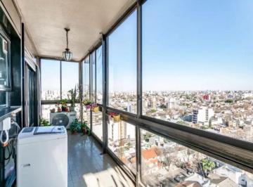 Departamento · 41m² · 3 Ambientes · Venta 3 Amb Balcon Panoramico - Devoto (Permuta)