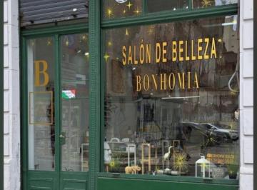 Local comercial · 60m² · 2 Ambientes · Local Sobre Venezuela Entre 9 de Julio y Tacuari