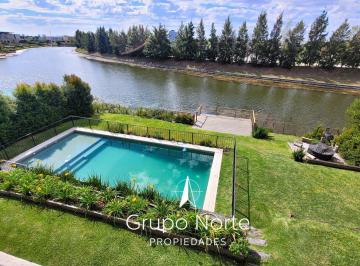 Casa · 326m² · 6 Ambientes · 4 Cocheras · Casa a La Venta a La Laguna en Virazón Nordelta.