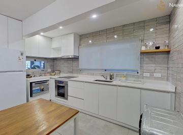 Departamento · 100m² · 3 Ambientes · 1 Cochera · Venta Triplex con Balcon y Terraza y Propia