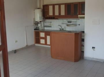 Departamento de 2 ambientes, La Plata · Alquiler Calle 139 y 64, 1 Dorm con Coch Descubierta.