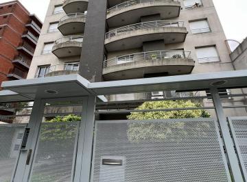 Departamento · 45m² · 2 Ambientes · 1 Cochera · Alquiler Departamento 2 Ambientes en Castelar Norte