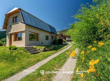 Casa · 150m² · 5 Ambientes · 4 Cocheras · Venta Dos Viviendas: Casa 4 Amb Depto 2 Amb Sobre Lote de 750 m² Pinar del Lago Bariloche