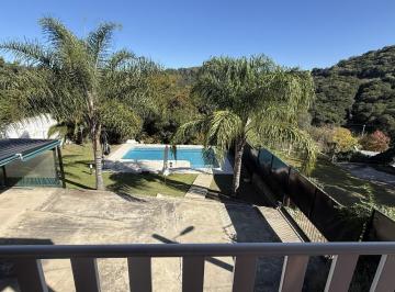 Casa · 305m² · 8 Ambientes · 2 Cocheras · Queres Vista? Compra Esta Casa!
