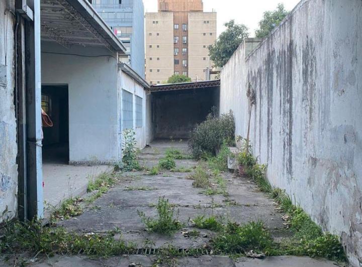Casa · 180m² · 4 Ambientes · 4 Cocheras