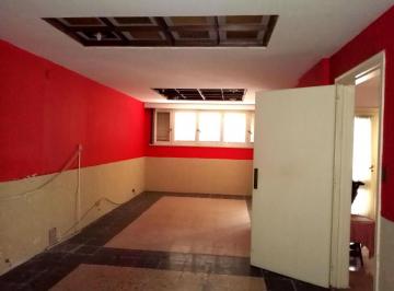 Casa · 420m² · 5 Ambientes · 1 Cochera · Casa en Venta - 4 Dorm. 4 Baños - Avellaneda