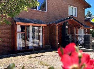 PH · 55m² · 4 Ambientes · 1 Cochera · Alquiler PH B° La Colina