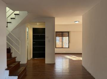Casa · 93m² · 5 Ambientes · 2 Cocheras · Casa en Confluencia