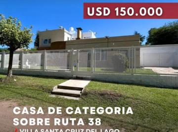 Casa · 422m² · 8 Ambientes · 1 Cochera · Venta Casa de 3 Dorm. Piscina Sobre Ruta 38 en Terreno de 1.500 m² en Villa Santa Cruz del Lago