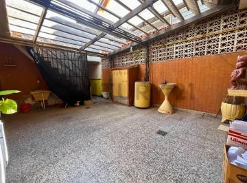 Casa · 140m² · 6 Ambientes · 1 Cochera · Venta Dos Casas con Cochera a Reciclar en Tiro Suizo, Rosario
