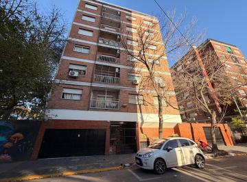 Departamento · 55m² · 2 Ambientes · 1 Cochera · *crédito* Hermoso Dpto 2 Ambs C/cochera y Balcón, 5to Frente