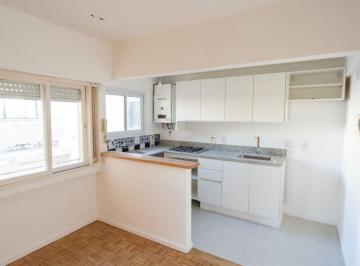 Departamento de 2 ambientes, Belgrano · 2 Ambientes - Venta - Belgrano - Apto Credito - Amplio y Luminoso