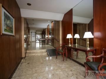 Departamento · 40m² · 2 Ambientes · Amplio 2 Ambientes con Cocina Independiente y Comedor Diario