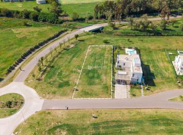 Terreno · 1094m² · Lote Al Arroyo de 1.134 m² - Orientación Noreste
