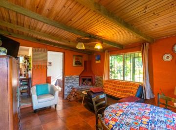 Casa · 102m² · 5 Ambientes · 2 Cocheras · Venta 2 Casas, 1 y 2 Dorm, Terreno 991 m² Pinar Sur