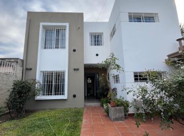 Departamento de 1 ambiente, Córdoba · En Alquiler Dúplex de Dos Dorm. en Altos General Paz