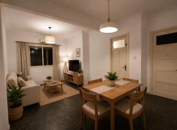 Departamento · 58m² · 3 Ambientes · Apartamento en Centro Montevideo. 2 Dorm. y 2 Baños