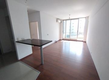 BER-BER-16420_2 · ¡En Exc Estado, Super Luminoso, con Balcón, Full Amenities!