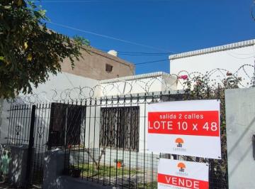 Terreno , Neuquén · Lote con Salida 2 Calles Neuquén