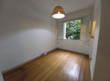 Departamento · 48m² · 3 Ambientes · Reservado Encantador 3 Ambientes Reciclado en Edificio Historico!