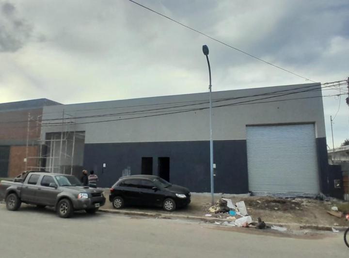 Bodega-Galpón · 433m²