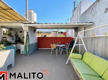 Casa · 55m² · 3 Ambientes · Hermosa Casa con Patio y Terraza