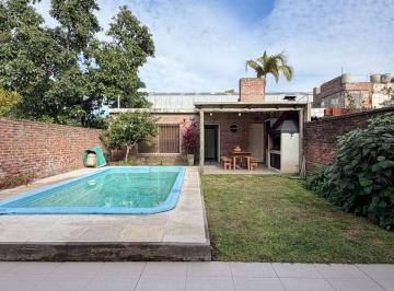 Casa · 179m² · 5 Ambientes · 2 Cocheras · Casa 5 Ambientes Boulogne Pileta
