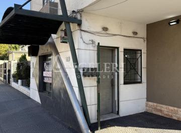 Local comercial · 30m² · Venta de Local Sobre Av Gaona