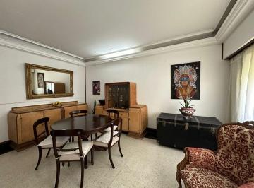 Casa · 245m² · 4 Ambientes · 1 Cochera · Venta Casa Quilmes Apto Credito Banco Hipotecario